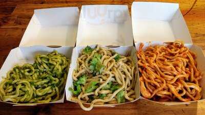 Spaghetti A La Guitarra