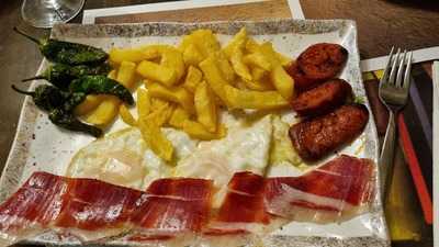 Bodega La Venencia De Pepe