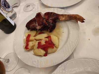 Restaurante Asador Puerta De Malaga