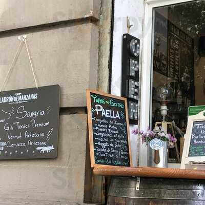 Clandestino Cafe Bar