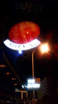 Miley’s Bar