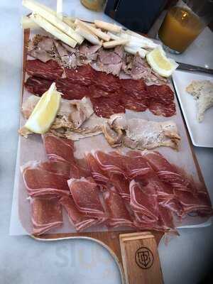 Taberna Del Volapié