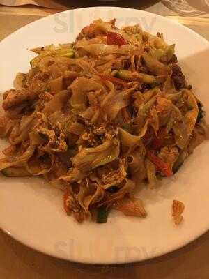 Tuk Tuk Noodles Cerrado Calderón