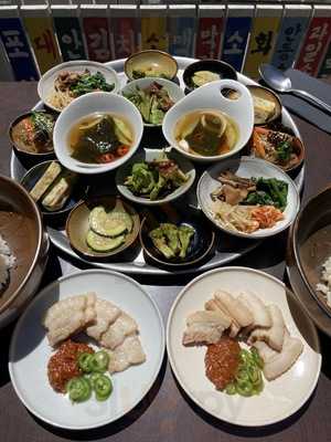 Pocha Asian Dining & Bar