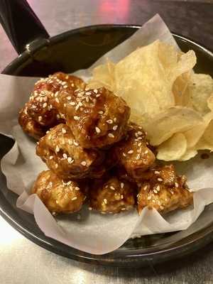 Pocha Asian Dining & Bar