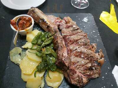 Bon Taverner Restaurant Taperia