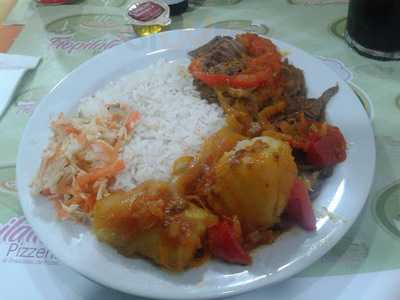 Tropilatina Pizzería