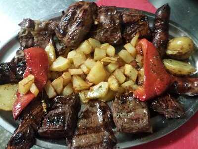 Brasería Los Tres Leños