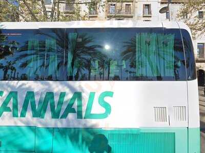 Kulas Burgers|tapas|cocktails