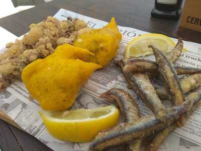 Nuda Terra Restaurante & Lounge