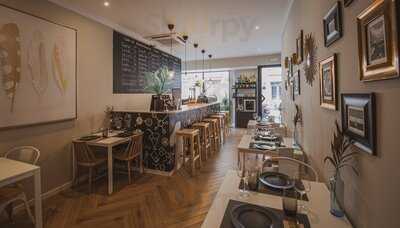 La Fórmula Café Tapas Bar