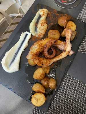 Cafetería Cervecería Garberí