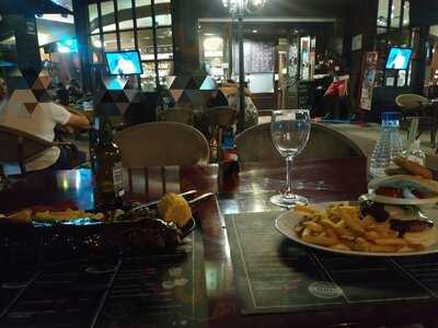 Rocky's Arena - Photo 8