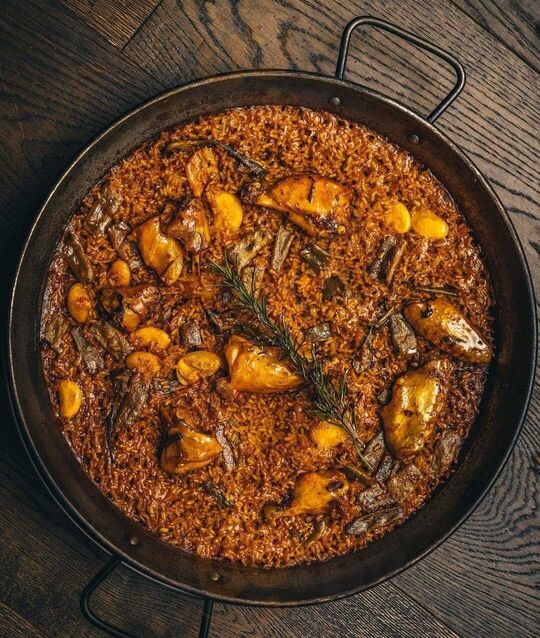 Las Paellas De Montava