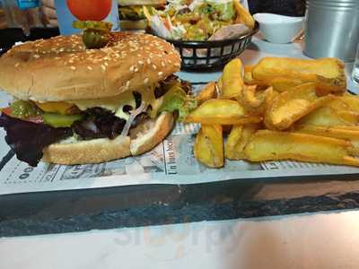 Papagayo Urban Food & Coffee