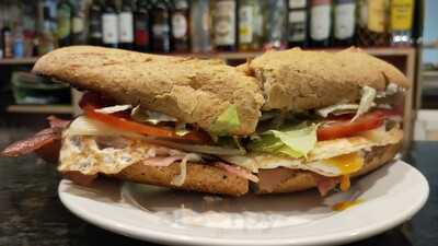 Acuario Bar And Resyuarant