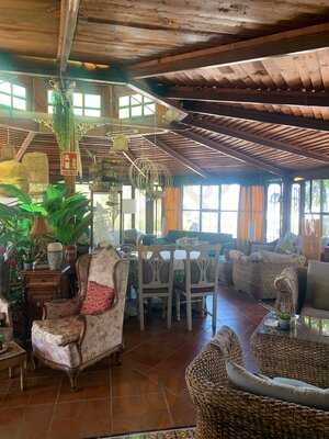 Queen Mississippi Restaurant