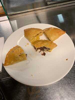 Basilicata, Empanadas Y Algo Más