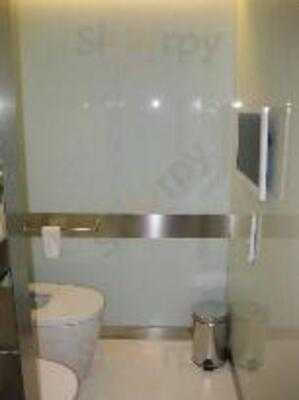 The Mirror Restaurant