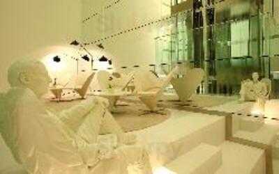 The Mirror Restaurant