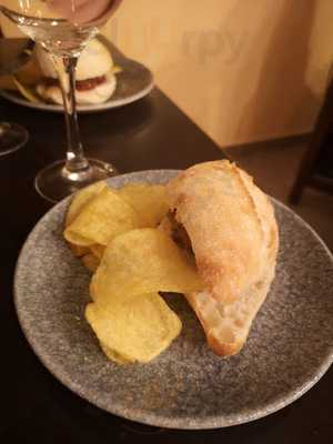 Habana Cafe & Gastro Bar