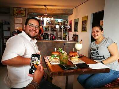 Negronix Bar Cocktails & Street Food