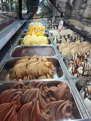 Amaretto Heladeria Artesanal