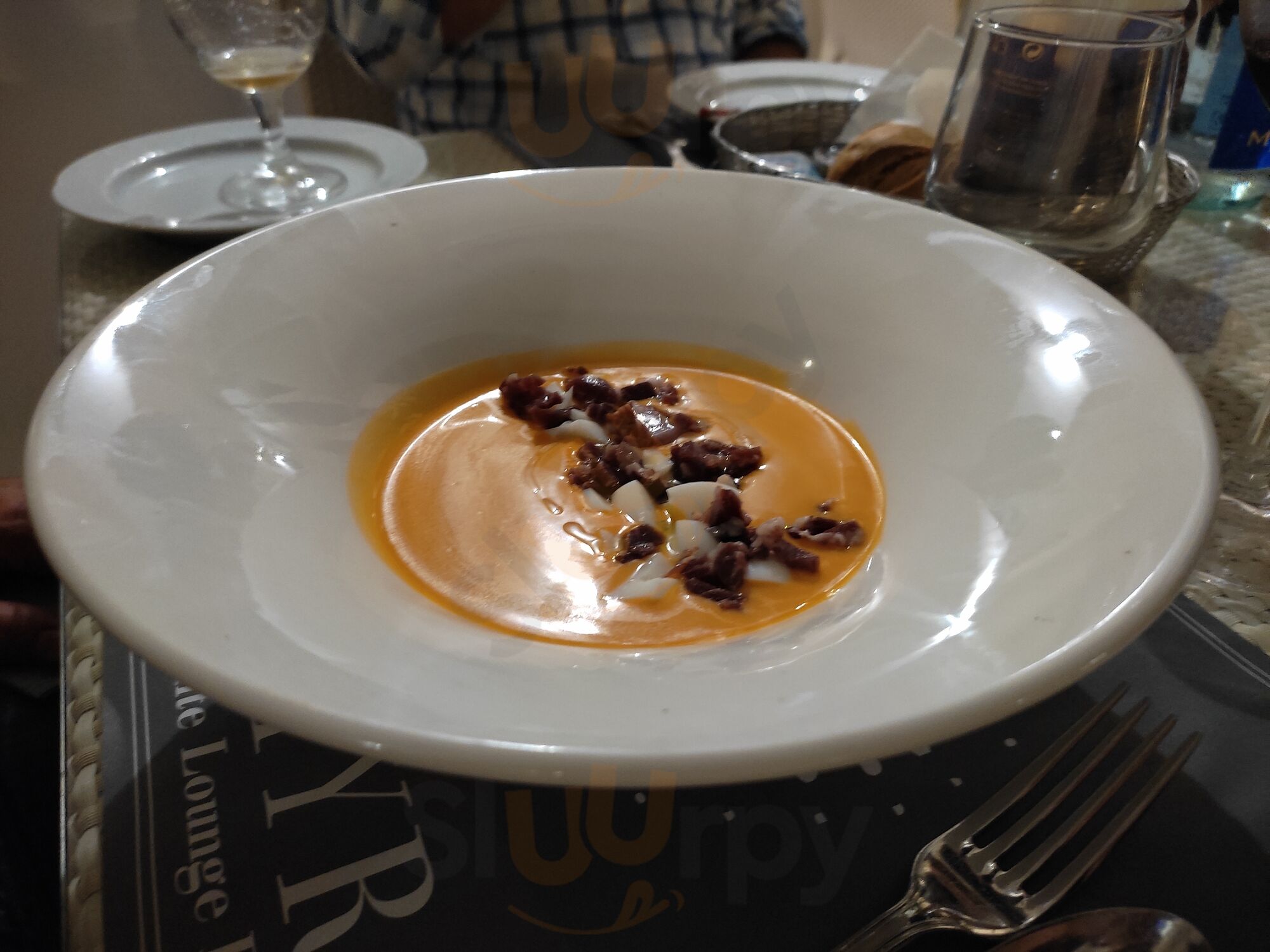 Palmyra Restaurante Lounge Bar