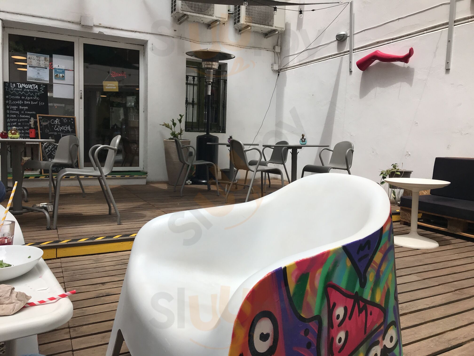 La Tanqueta Coffee Shop