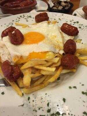 Taberna Los Tres Caracoles