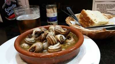 Taberna Los Tres Caracoles