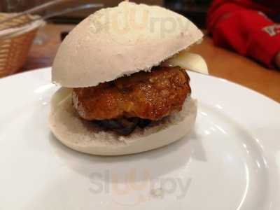 Taberna Los Tres Caracoles