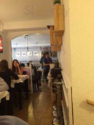 Taberna Los Olivares