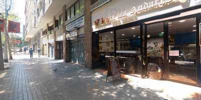 Hasta Los Andares Barcelona