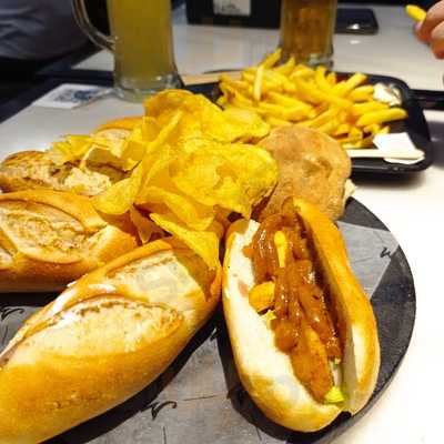 Cerveceria 100 Montaditos