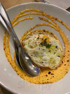 Jalar Beach Burger Bar