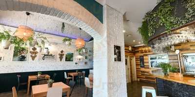 Jalar Beach Burger Bar