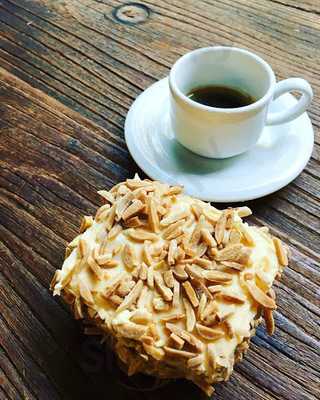 Bergamote Pastry & Coffee