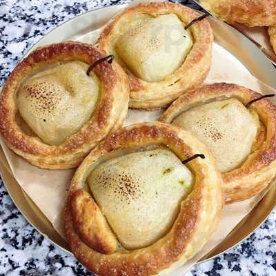 Bergamote Pastry & Coffee