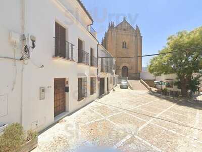 Restaurante Jardín Secreto De La Muralla