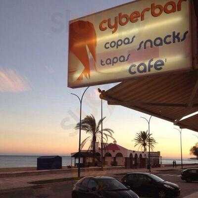 Cyberbar