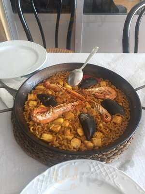 Restaurante Cervecería Castell - Photo 7