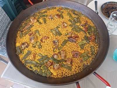 Gastropaella