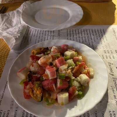 La Taperia De Benalmadena