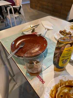 Chiringuito Aquí Mismo & Playa Antonio