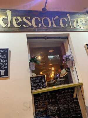 El Descorche Bar