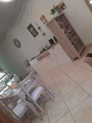 The Little Tea & Coffee Room