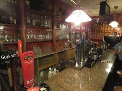 Molly Malone's Irish Pub