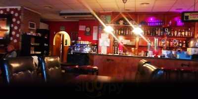 Molly Malone's Irish Pub