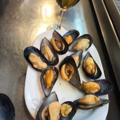 Marisqueria-freiduria Salvador Y Lucas